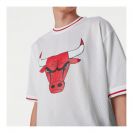 New Era Férfi Póló MAJICA NBA MESH TEAM LOGO OVRSZD TEE CHIBUL WHI 13083909